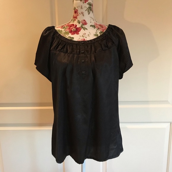 Apt. 9 short sleeve silky blouse - Picture 3 of 6